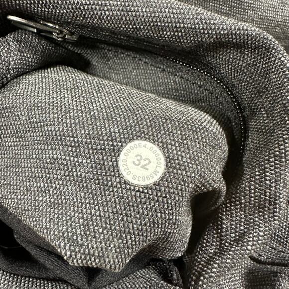 Lululemon ABC Pant Slim Tech Canvas Men's 32 x 31 Excellent Used Condition - Picture 7 of 10